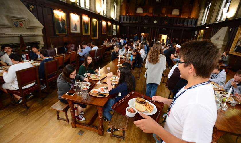 The 6 Best Things About Life in an Oxford College - Oxford Royale Academy