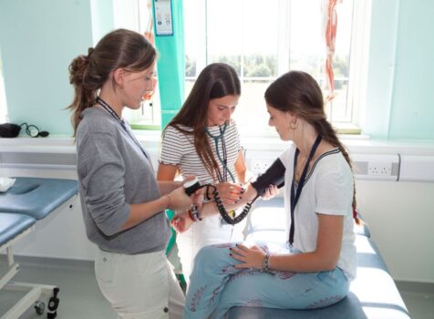 Medicine Students at the Oxford Summer School