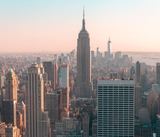 The Empire State Building in New York, which students will visit on our Summer Courses in Yale